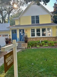 An image of The Romero House, which serves Ames residents experiencing poverty of many different forms. The Romero House is  part of the broader Catholic Worker movement, and has been active since 2020. 